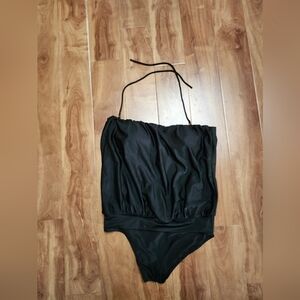 1 piece black swim suit